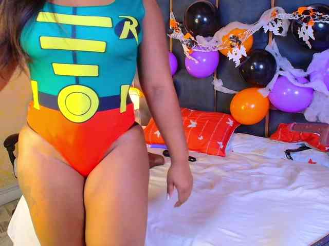 CaseyMoons webcam