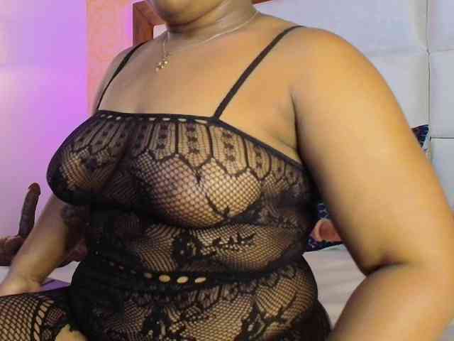 CaseyMoons webcam