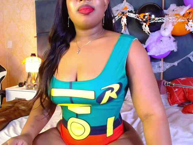 CaseyMoons webcam