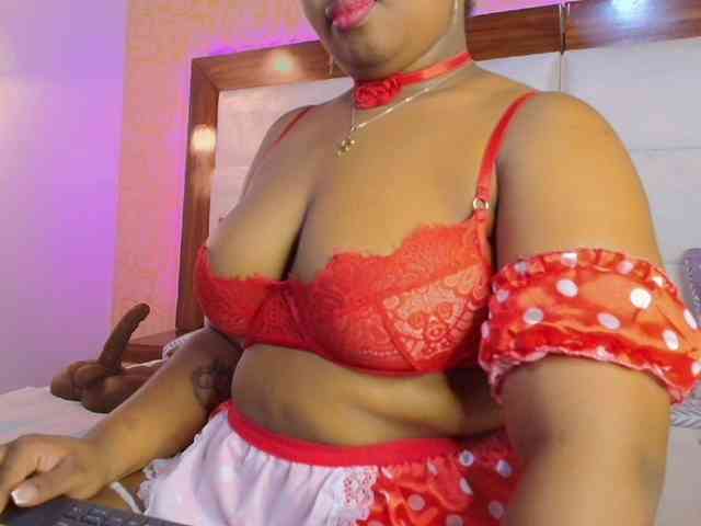 CaseyMoons webcam