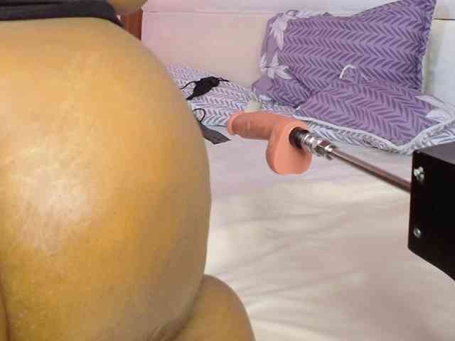 CaseyMoons webcam