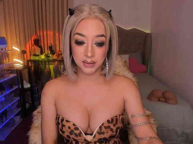 DreamGoddess Live Webcam on BongaCams