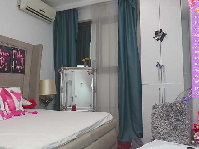 LexyRene's BongaCams show and profile