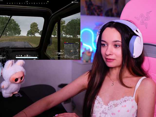 JuicyAngel's BongaCams show and profile