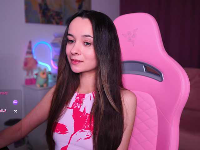 JuicyAngel's BongaCams show and profile