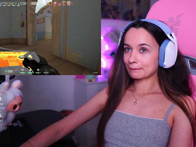 JuicyAngel's BongaCams show and profile