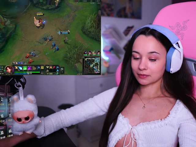 JuicyAngel's BongaCams show and profile