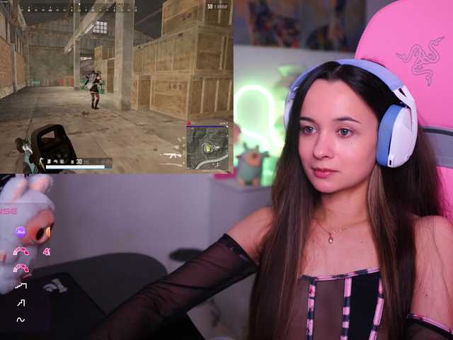 JuicyAngel's BongaCams show and profile