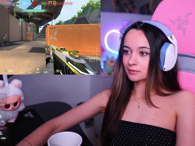 JuicyAngel's BongaCams show and profile