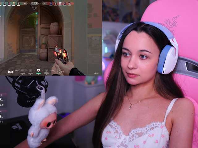 JuicyAngel's BongaCams show and profile