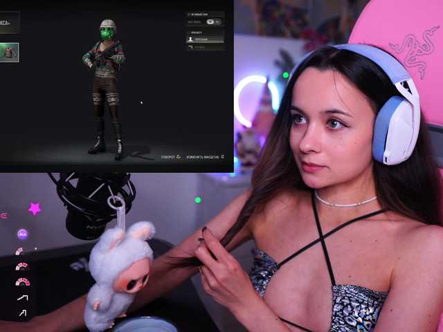 JuicyAngel's BongaCams show and profile