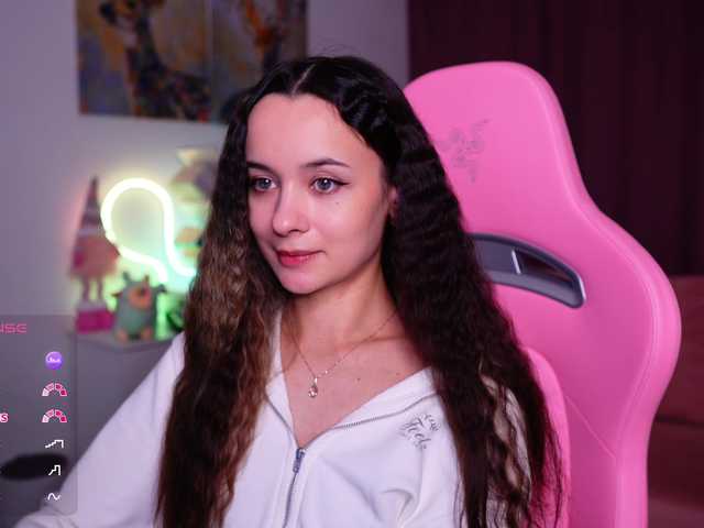 JuicyAngel's BongaCams show and profile