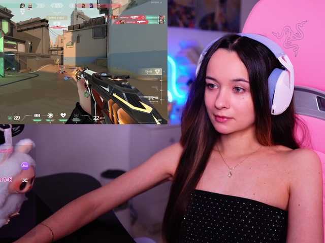 JuicyAngel's BongaCams show and profile