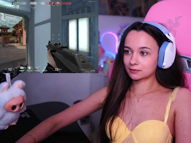 JuicyAngel's BongaCams show and profile