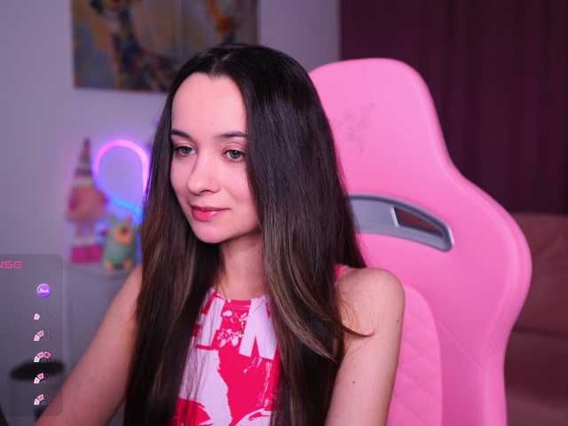 JuicyAngel's BongaCams show and profile