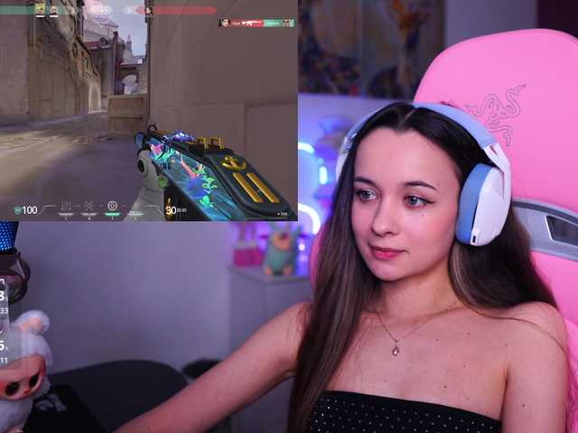 JuicyAngel's BongaCams show and profile