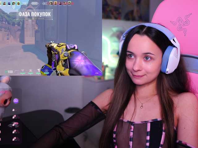 JuicyAngel's BongaCams show and profile