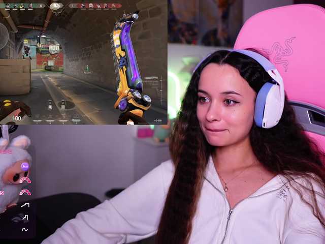 JuicyAngel's BongaCams show and profile