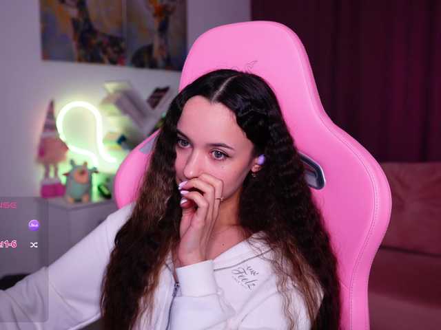 JuicyAngel's BongaCams show and profile