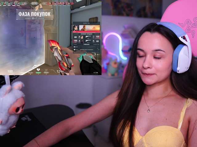 JuicyAngel's BongaCams show and profile