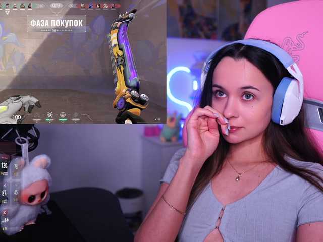 JuicyAngel's BongaCams show and profile