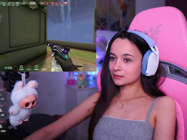 JuicyAngel's BongaCams show and profile