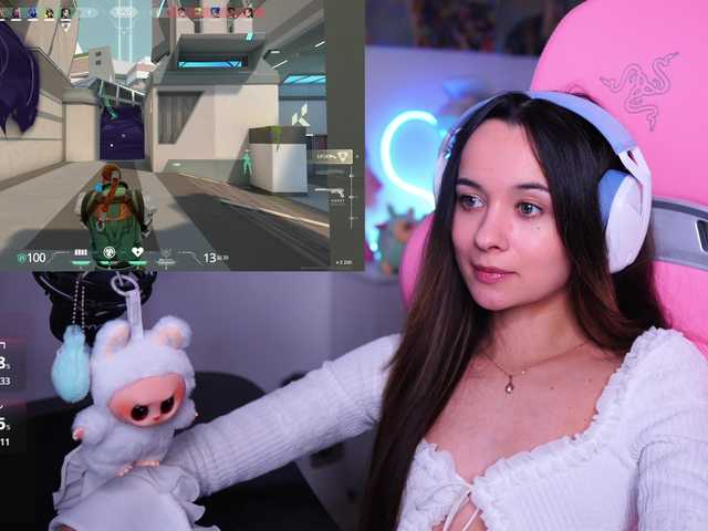 JuicyAngel's BongaCams show and profile