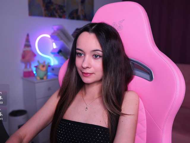 JuicyAngel's BongaCams show and profile