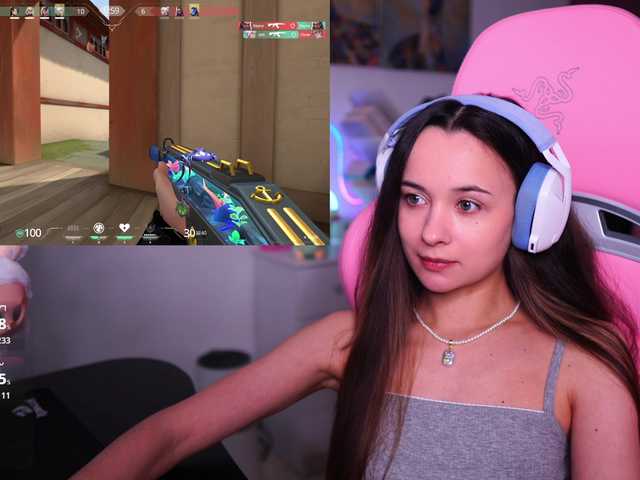 JuicyAngel's BongaCams show and profile