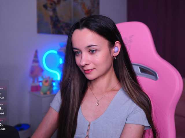 JuicyAngel's BongaCams show and profile