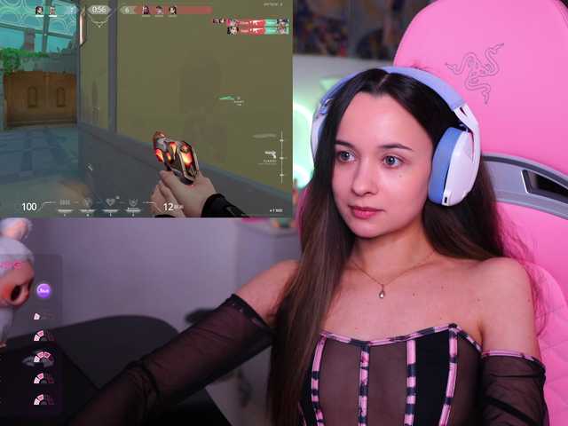 JuicyAngel's BongaCams show and profile