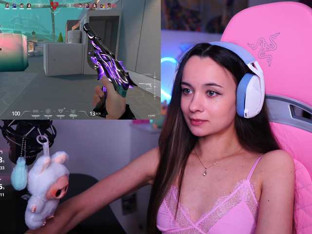 JuicyAngel's BongaCams show and profile