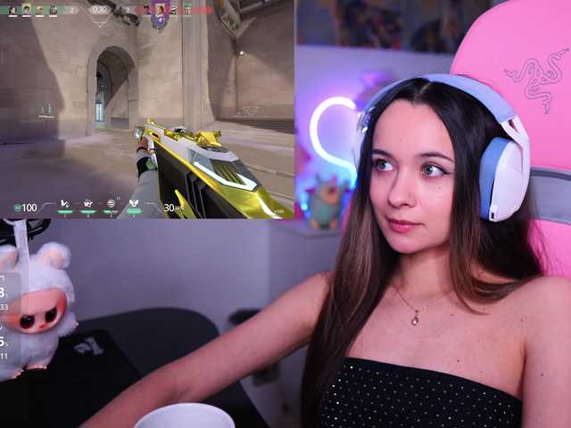 JuicyAngel's BongaCams show and profile