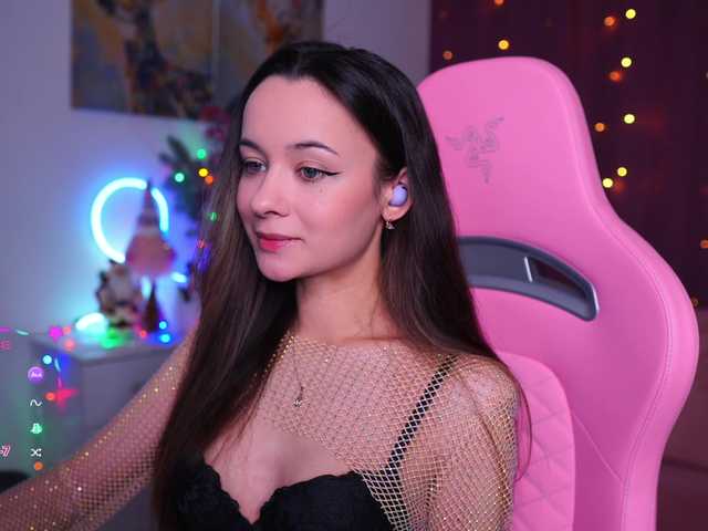 JuicyAngel's BongaCams show and profile