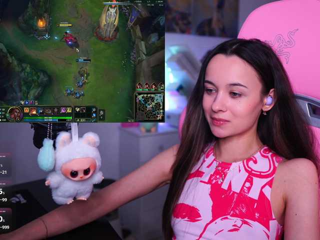 JuicyAngel's BongaCams show and profile