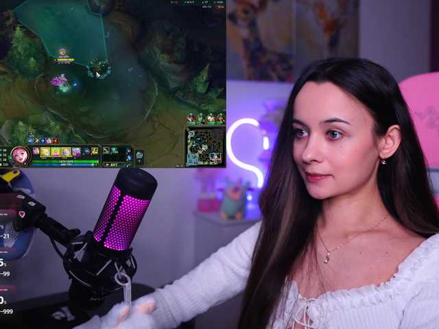 JuicyAngel's BongaCams show and profile