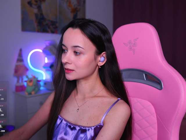 JuicyAngel's BongaCams show and profile
