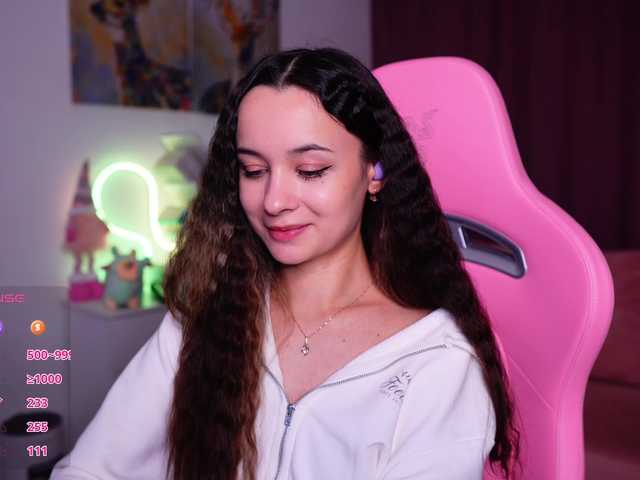 JuicyAngel's BongaCams show and profile