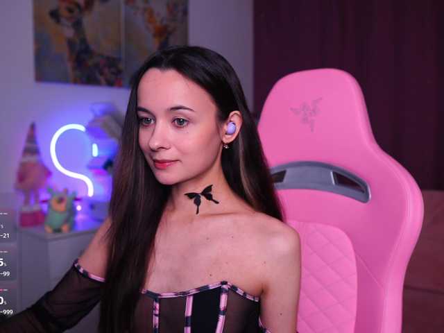 JuicyAngel's BongaCams show and profile