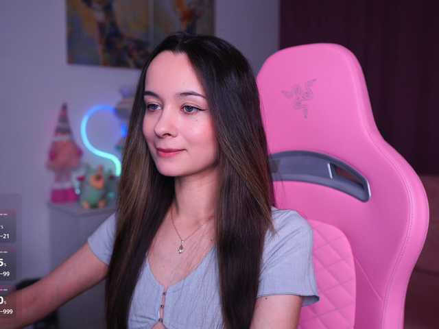 JuicyAngel's BongaCams show and profile