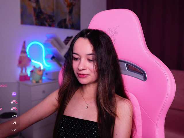 JuicyAngel's BongaCams show and profile