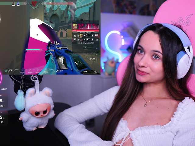 JuicyAngel's BongaCams show and profile