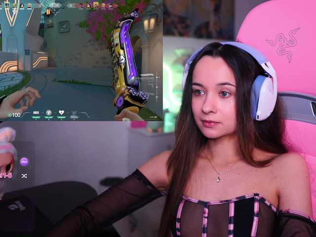 JuicyAngel's BongaCams show and profile