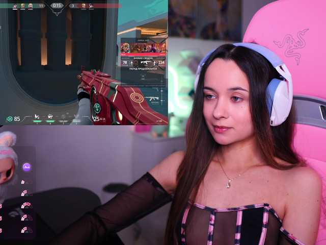 JuicyAngel's BongaCams show and profile