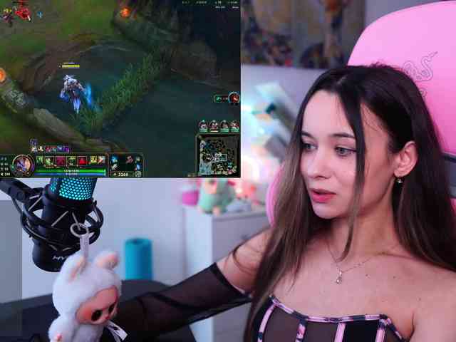 JuicyAngel JuicyAngel