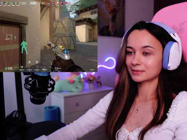 random adult cam chat JuicyAngel