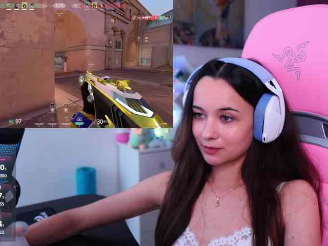 JuicyAngel JuicyAngel