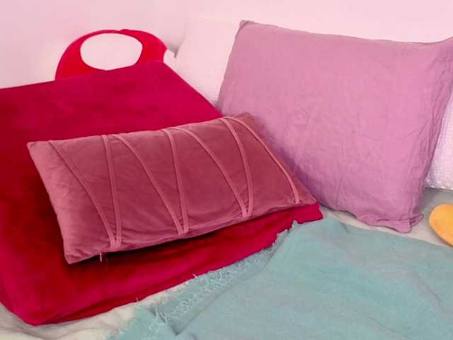 MySweetSofie's BongaCams show and profile