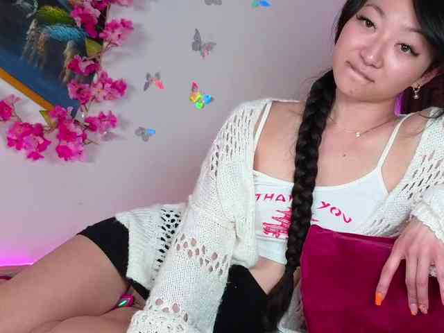 Модель: MySweetSofie