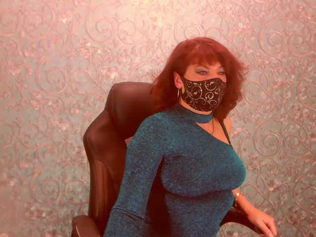 Infinitely2's BongaCams show and profile